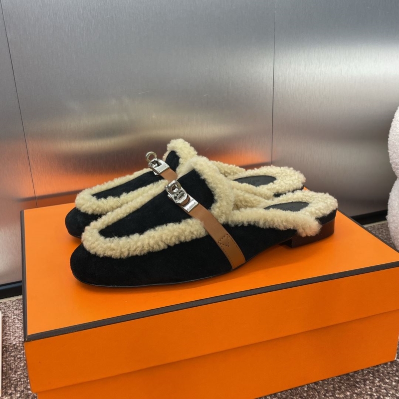 Hermes Slippers